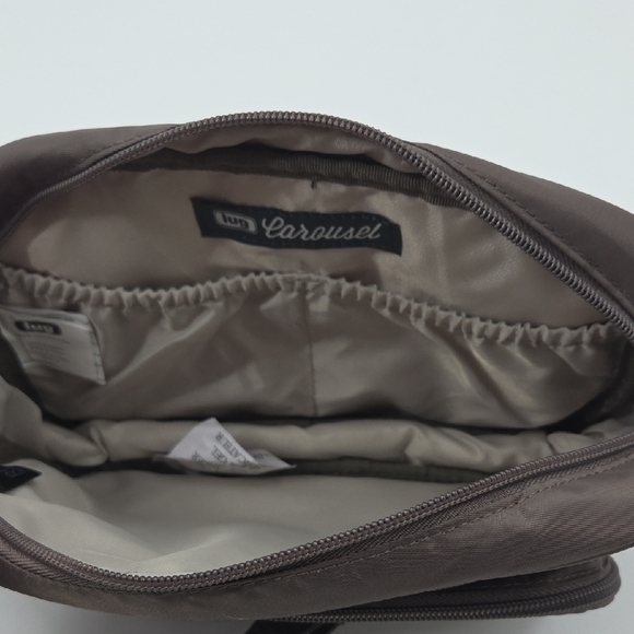 Lug Carousel Quilted Messenger Bag in Walnut NWT - Picture 10 of 16